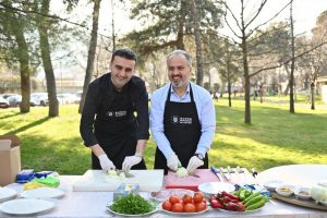 CZN Burak’ın Londra’daki ortağı Ronaldo