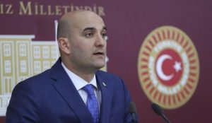 MHP’li Kılavuz: Başıboş sokak köpekleri konusunda acil eylem planı oluşturulmalı