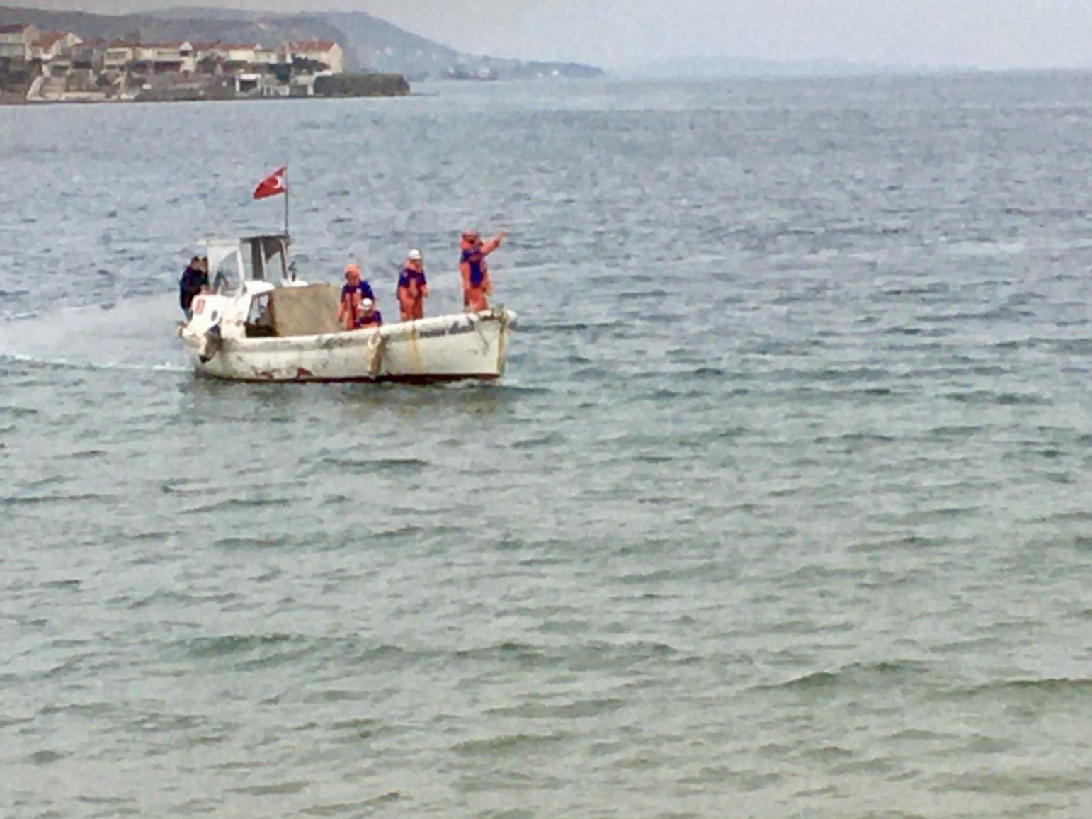 Marmara Denizi’nde batan kuru yük gemisinin kayıp mürettebatını arama çalışmaları