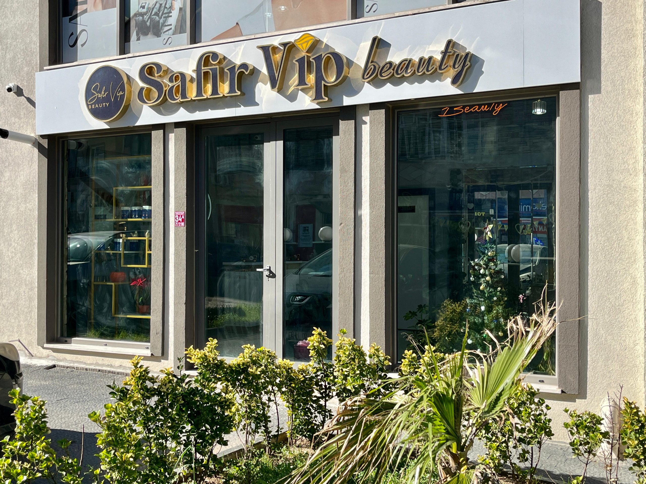 “Safir Vip Beauty,” açıldığı ilk günden bu yana, güzellik ve