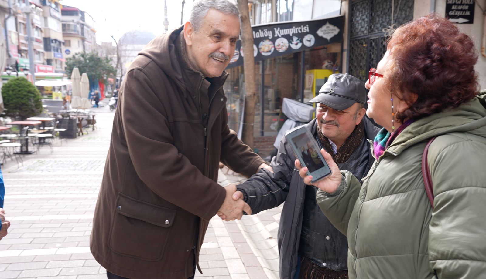 Cumhur İttifakı Bandırma Belediye Başkan Adayı Cemal Öztaylan, halkın sıkıntılarını