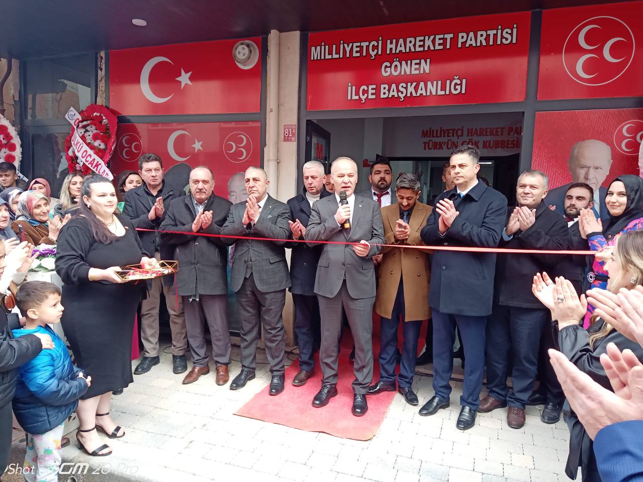 MHP Gönen teşkilatının yeni hizmet binasının açılışı büyük bir katılımla