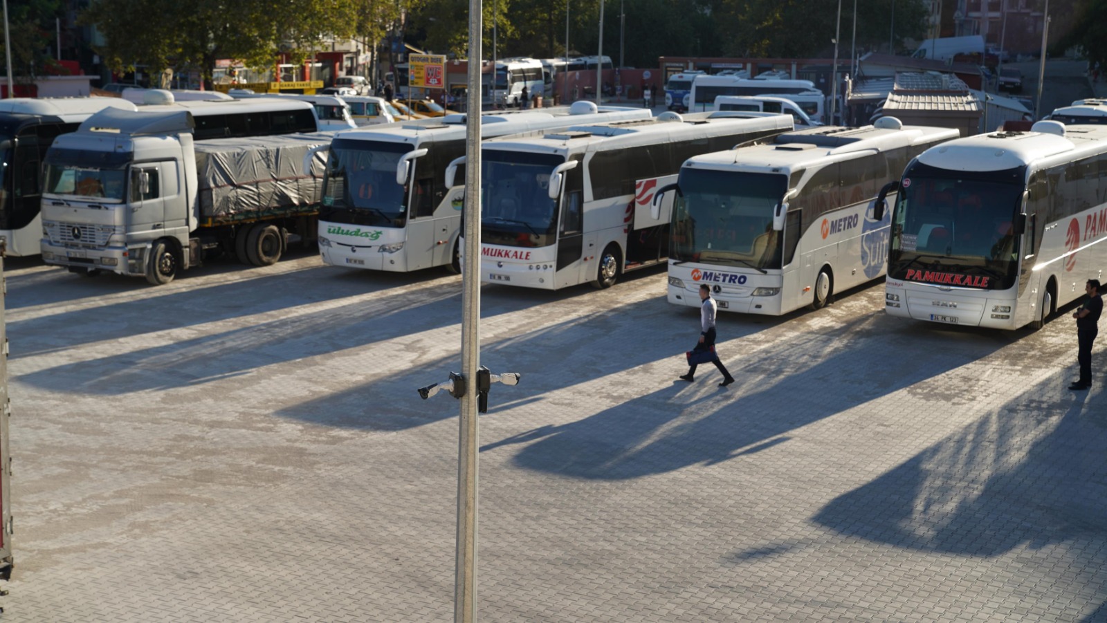 Erdek’te önemli yatırımları hayata geçiren Balıkesir Büyükşehir Belediyesi, şehirdeki ulaşım