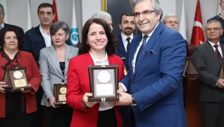 2014-2019 Bandırma Belediye Meclis Üyesi Gönül Karabulut Özdemir CHP Belediye