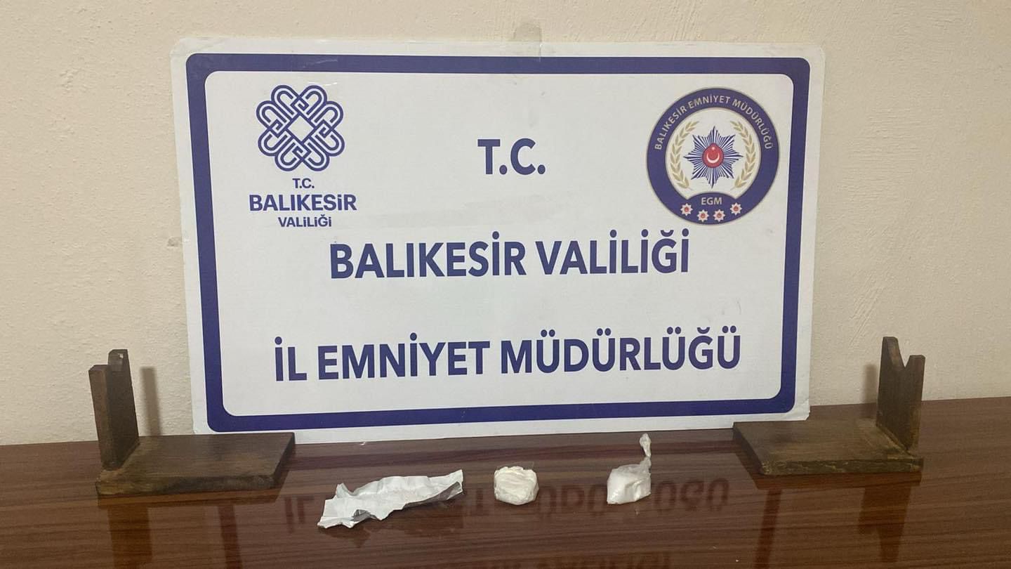 Gönen İlçe Emniyet Müdürlüğü uyuşturucuyla mücadele çalışmaları kapsamında edinilen istihbarı