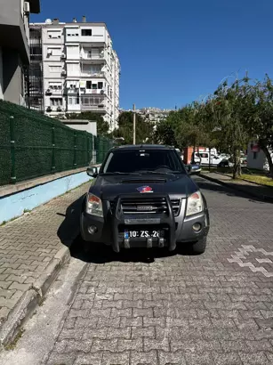 Balıkesir’de resmi plakalı kamyonet çalan 13 ve 16 yaşlarındaki iki