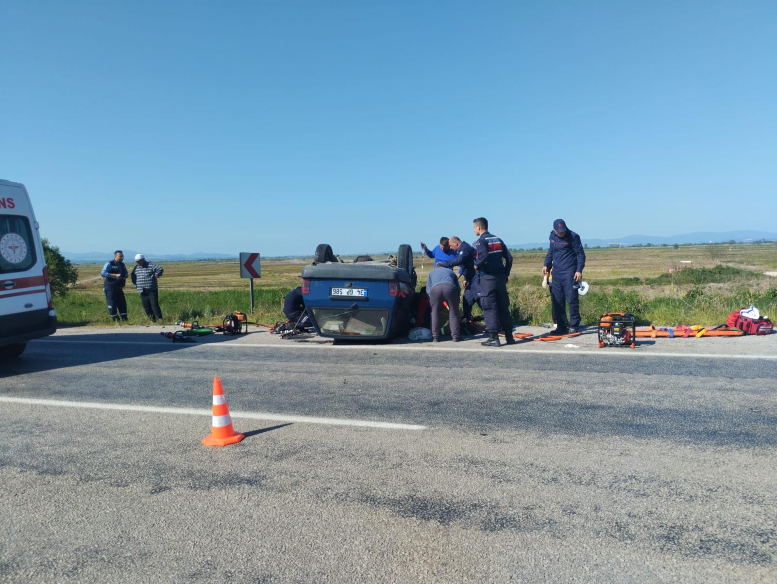 Balıkesir’in Manyas ilçesinde meydana gelen trafik kazasında dört kişi yaralandı.