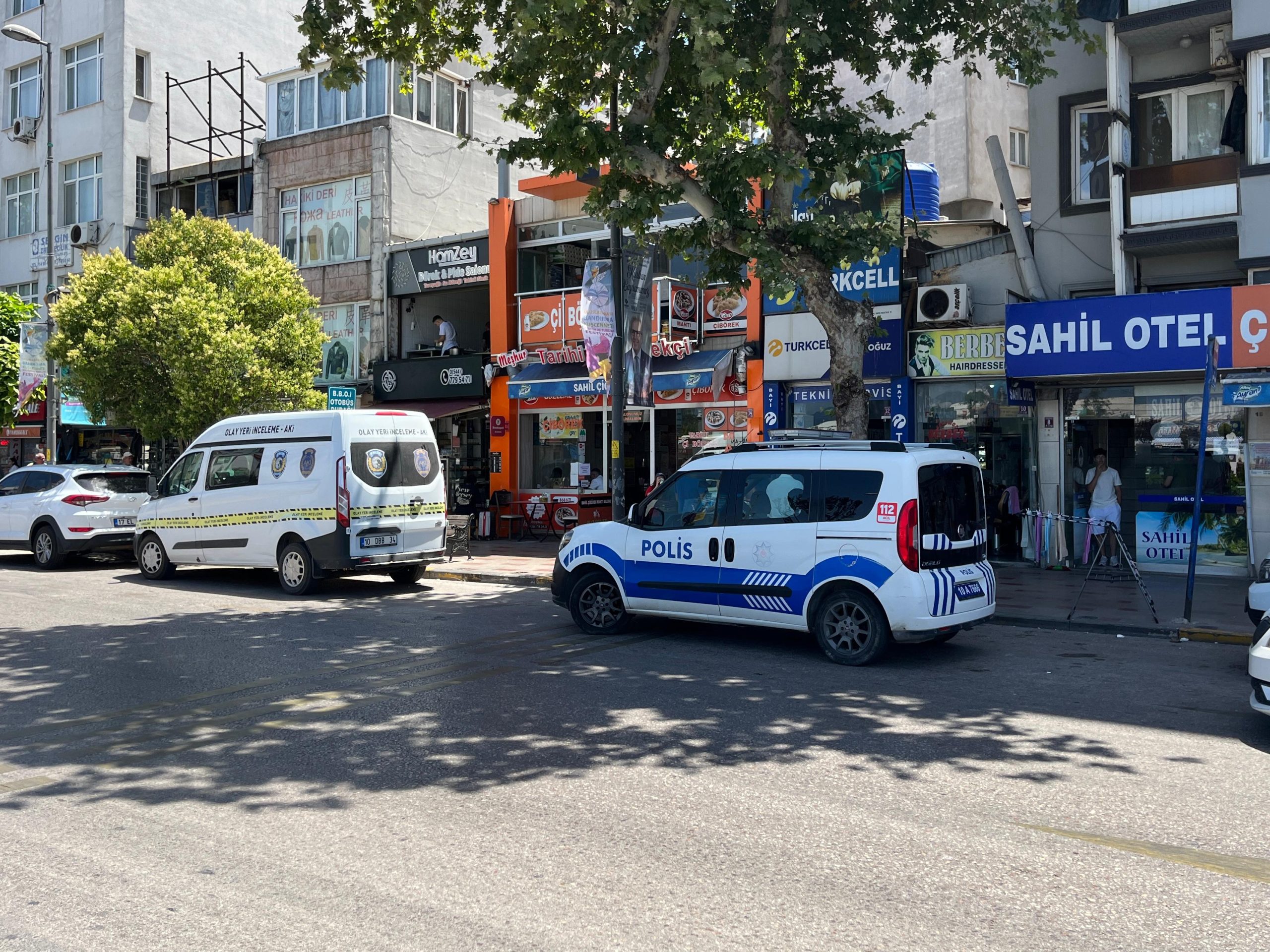 Balıkesir’in Bandırma ilçesinde faaliyet gösteren bie otel odasında kalan Kamil