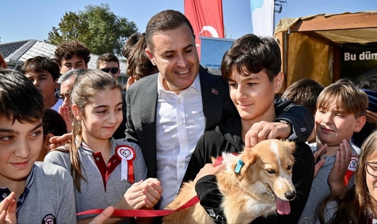 “Sahip çıkıyoruz, sahipsiz bırakmıyoruz”