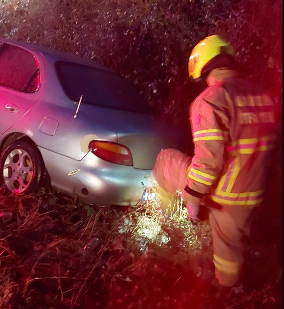 Balıkesir’in Susurluk ilçesinde outlet mevkiinde iki otomobilin çarpışması sonucu maddi