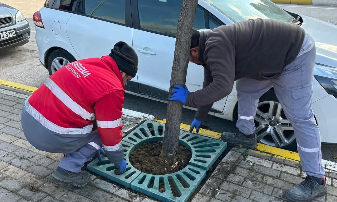 Balıkesir’in Bandırma ilçesinde, yayaların daha güvenli ve rahat bir şekilde