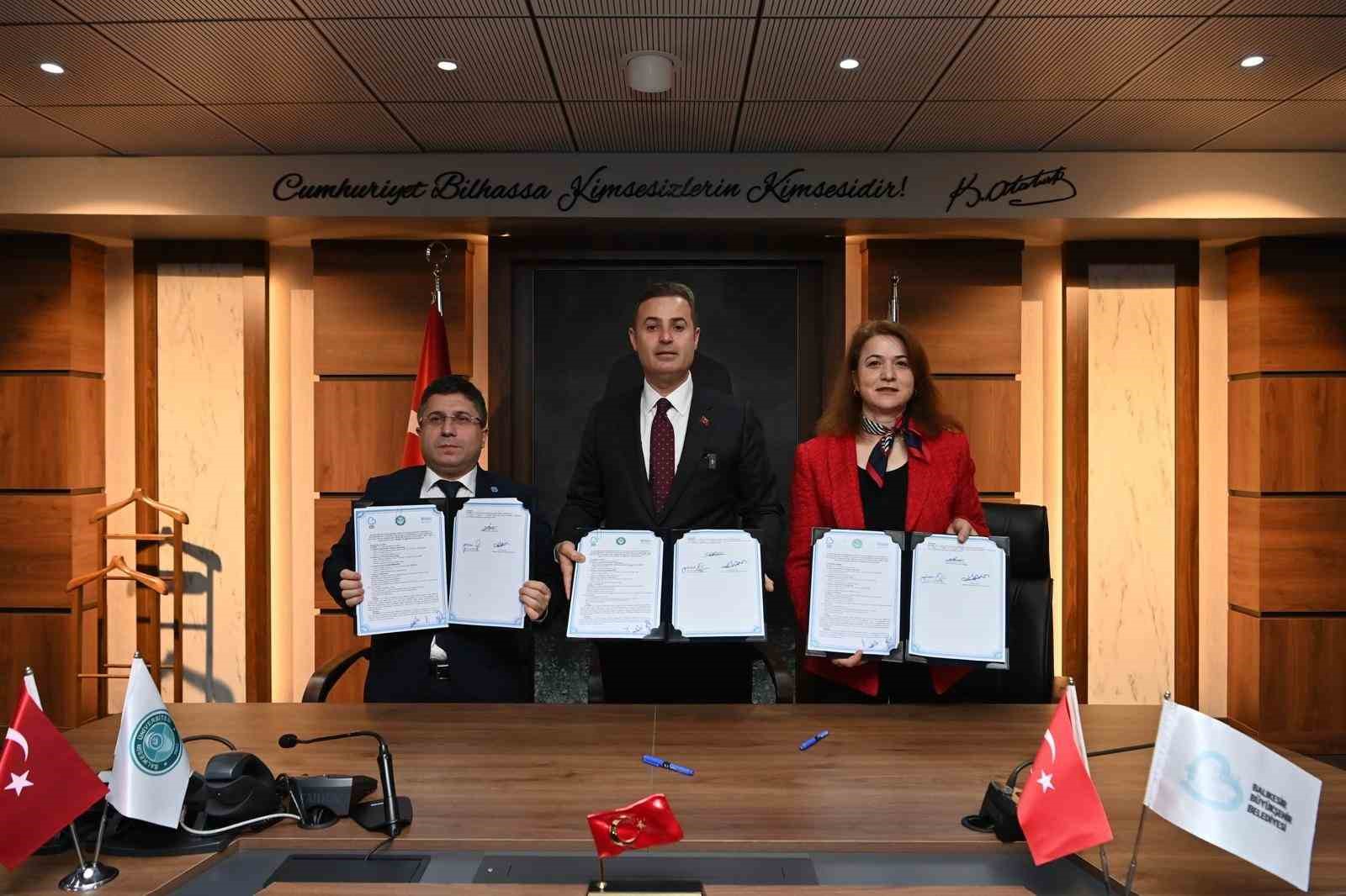 Balıkesir Büyükşehir Belediyesi, Balıkesir Üniversitesi ve Balıkesir Kent Konseyi iş