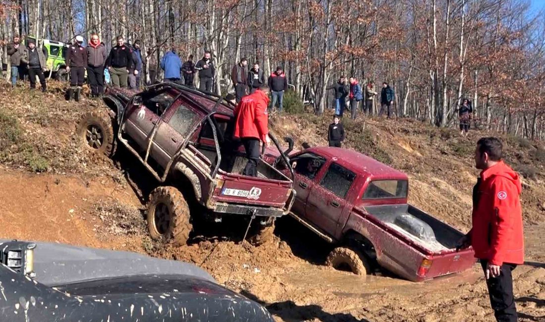 Off-road seven sürücüler Balıkesir’de bir araya geldi. Susurluk Çataldağ’da buluşan