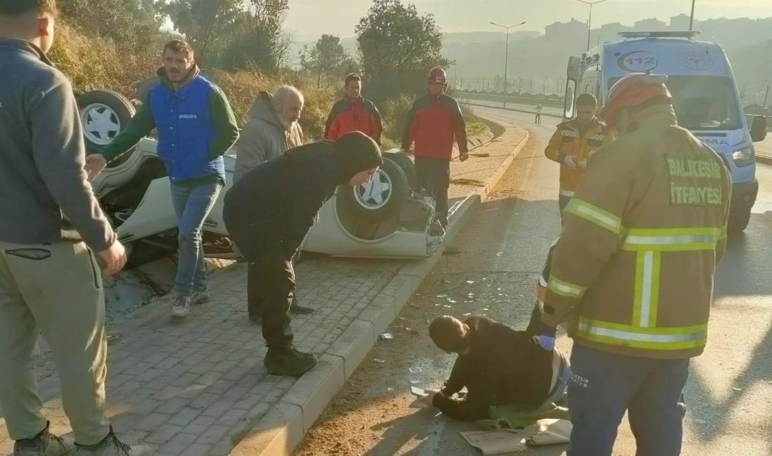 Balıkesir'in Bandırma ilçesinde Liman yolu üzerinde meydana gelen trafik kazasında,