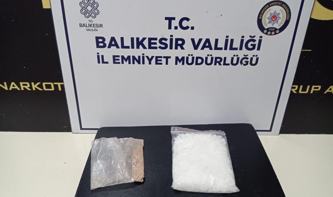 Balıkesir’in Bandırma ilçesinde Narkotik Suçlarla Mücadele ekipleri, uyuşturucuyla mücadele kapsamında