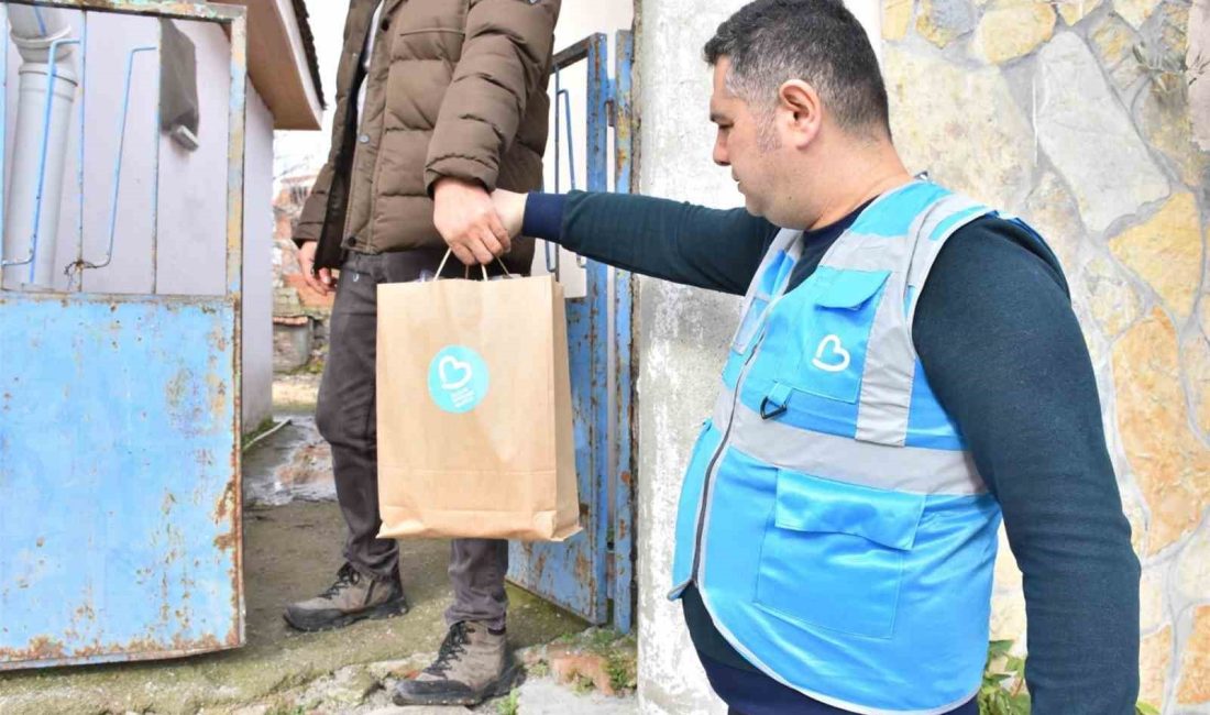 Balıkesir Büyükşehir Belediyesi’nin dar gelirli ailelerin çocuklarına yönelik sağladığı beslenme