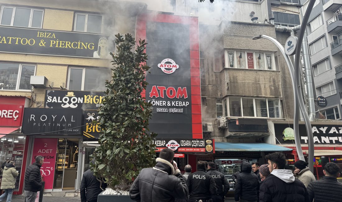  Balıkesir’in Bandırma ilçesinde, sabah saatlerinde bir dönerci dükkanında yangın