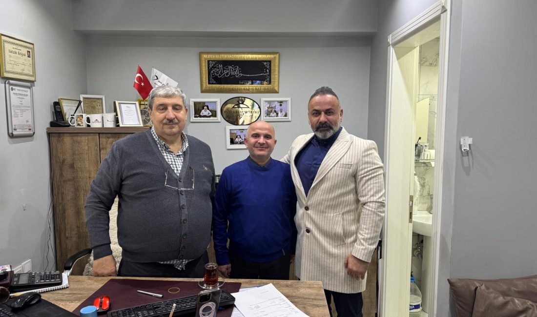 Müstakil Sanayici ve İşadamları Derneği (MÜSİAD) Bandırma Şube Başkanı Mustafa