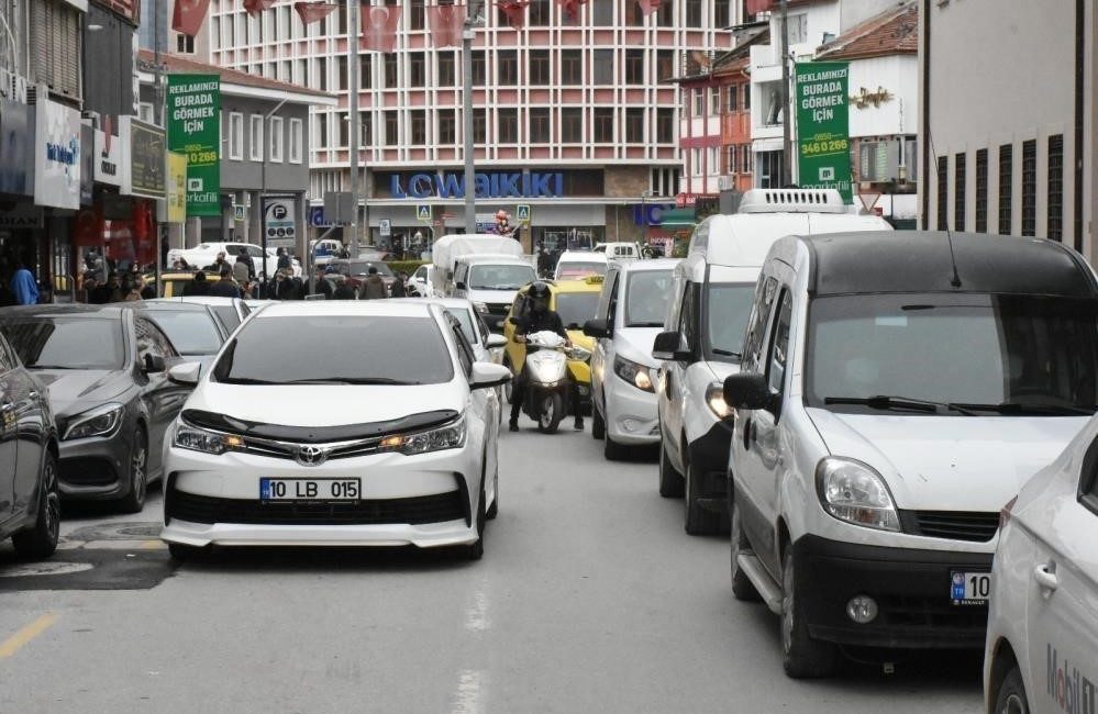 Balıkesir’de şubat ayında trafiğe kayıtlı araç sayısı 647 bin 154’e