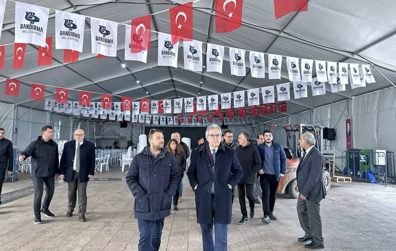 Bandırma Belediyesi, Ramazan ayı boyunca vatandaşların bir araya gelebileceği iftar