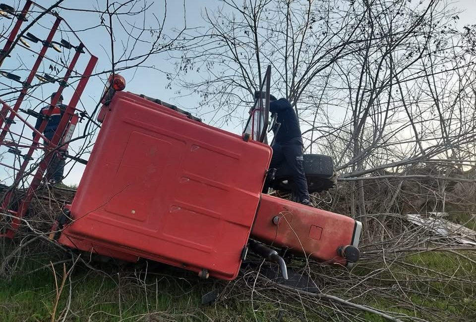 Balıkesir’in Susurluk ilçesinde meydana gelen trafik kazasında traktör sürücüsü hayatını